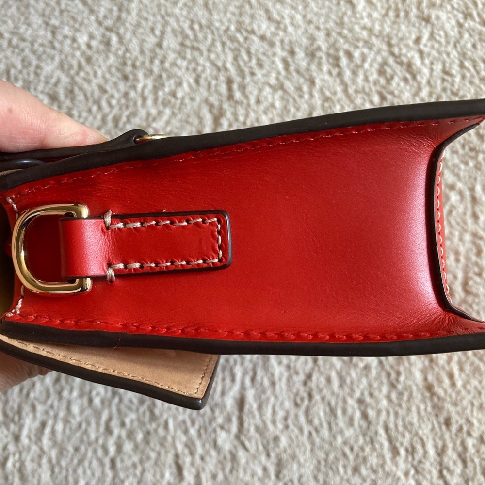 Dooney & Bourke Beacon East West Flap Crossbody Clutch Handbag Purse Red Small - Picture 7 of 8